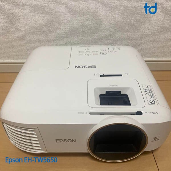 1-may chieu cu Epson EH-TW5650